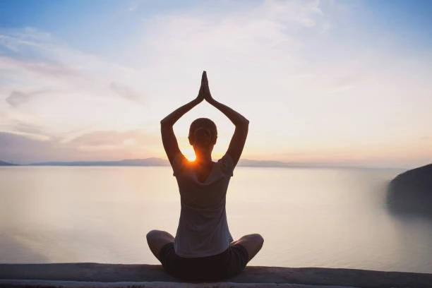 Méditation au bord de l’eau